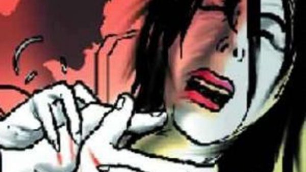 ফতুল্লায় নাকে-মুখে বালু ঢুকিয়ে নারী গার্মেন্টস শ্রমিককে হত্যা