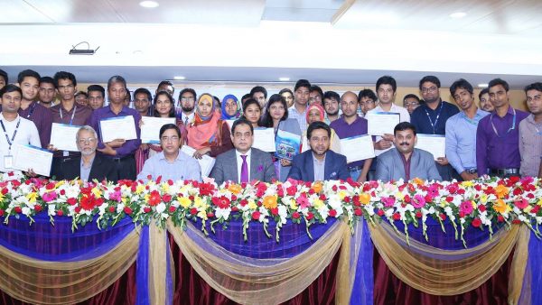 ‘তৈরি পোশাক কারখানার কর্মপরিবেশ অনেক উন্নত, প্রয়োজন আরও দক্ষ জনবল’-বিজিএমইএ