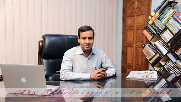 মাননীয় প্রধানমন্ত্রী প্লিজ, প্রলয়ের আগেই হস্তক্ষেপ করুন!