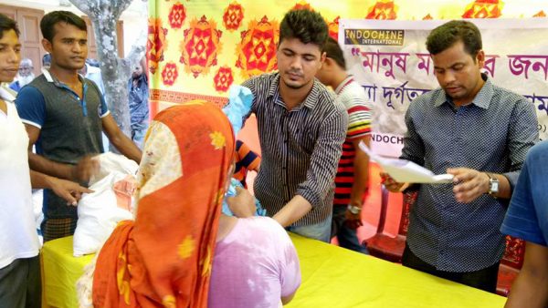 দিনাজপুরে বন্যার্তদের পাশে ইন্দোচীন টেক্সটাইল