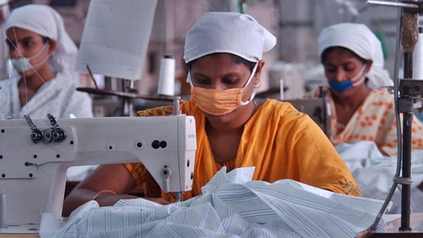 ২৪ আগস্টের মধ্যে পোশাক শ্রমিকদের ঈদ বোনাস