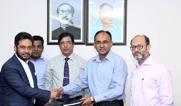 BGMEA signs revised agreement with SDCMU