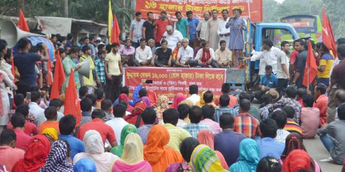 ‘সোজা আঙুলে ঘি উঠবে না, আঙুল বাঁকা করতে হবে’