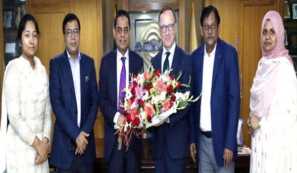 পোশাক শিল্পকে সহযোগিতায় নেদারল্যান্ডসের আগ্রহ প্রকাশ