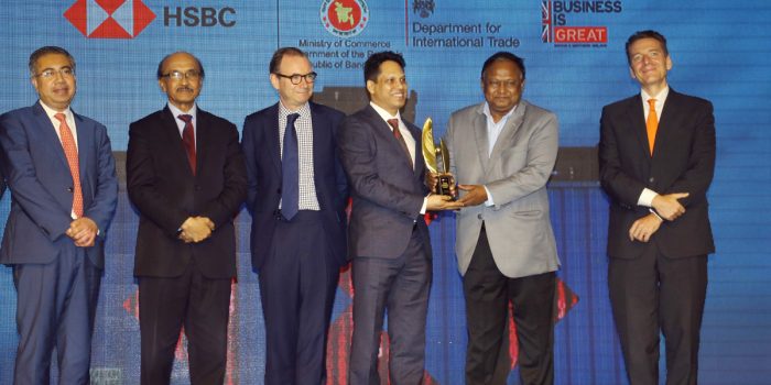 আমদানি বিকল্প শিল্পে অসামান্য অবদানে এইচএসবিসি বিজনেস এক্সিলেন্স অ্যাওয়ার্ড পেলো ওয়ালটন