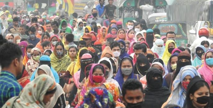 বিপর্যয়ের শঙ্কা নিয়েই খুলছে চট্টগ্রামের গার্মেন্টস